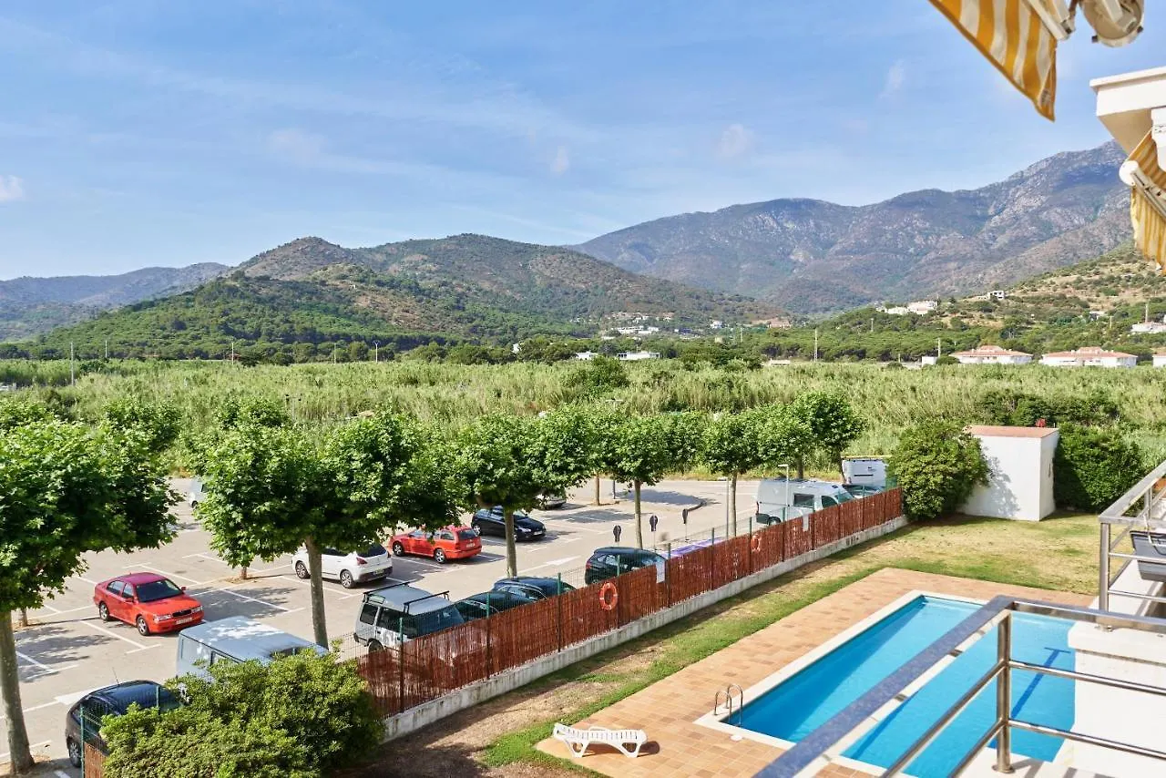 Appartement Apartamento Con Piscina De Temporada A 50M Del Mar à El Port De La Selva